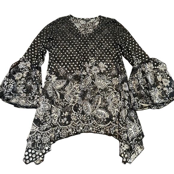 Dor Dor Couture Womens black and white polka dot floral lace top Medium - Picture 2 of 7